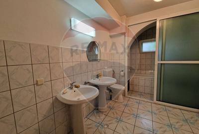 Casa / Vila P+1+M/ de inchiriat / 232 mp / Ultracentral - 19