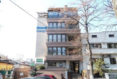 Birou, de 582 mp, în Aviatorilor - 3