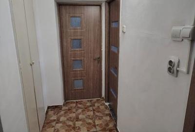 Garsonieră decomandată în Titan - 18