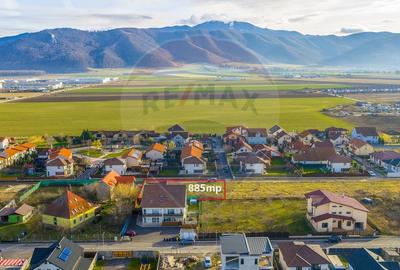 Teren Construcții intravilan de 885 mp, în Central - 1