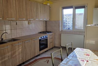 !!! 2 Camere...Str Ana Ipatescu..cu CT - 2