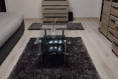 Apartament cu 3 camere semidecomandat în Minerul - 2