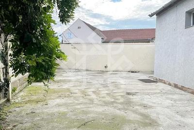 Casă cu 2 camere cu Teren 306 Mp în Central - 3