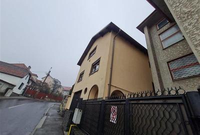 Vila cu 6 camere si garaj propriu, Centrul Istoric/Drumul Poienii, Brasov - 18