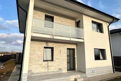 Casă cu 4 camere în Miroslava - 7