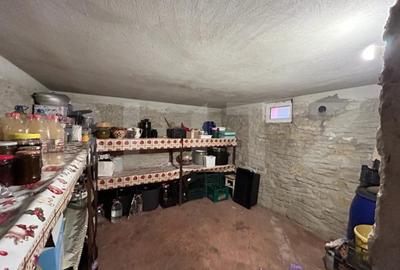 Casă cu 5 camere cu Teren 500 Mp în Central - 2