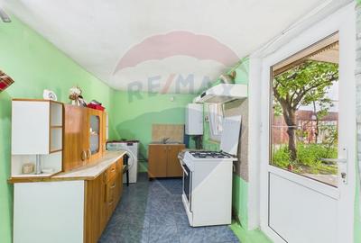 Casa cu 3 camere de vanzare in Rahova - 11
