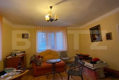 Casa de vanzare, cu 7 camere, 390 mp - Versatila si Centrala! - 7