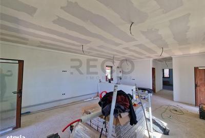 Casă cu 3 camere cu Teren 350 Mp în Borș - 8