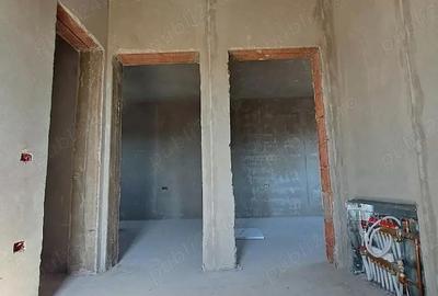 Casă cu 4 camere cu Teren 300 Mp în Moșnița Nouă - 10