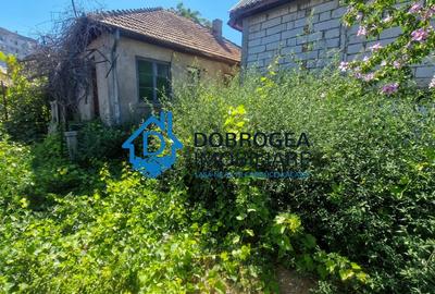 ZONA CENTRALA- CASA BATRANEASCA, TEREN 490 MP, DESCHIDERE 24ML - 1