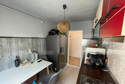 Apartament cu 3 camere, Zona Superba - 2