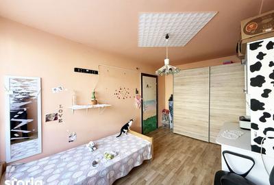 Apartament cu 3 camere decomandat în Iorga - 1