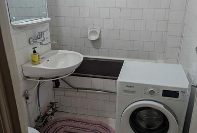 Apartament cu 3 camere decomandat în Decebal - 2