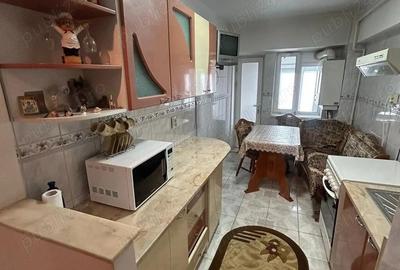 De vanzare 2 camere decomandate in Pietonal Stefan cel Mare - 4