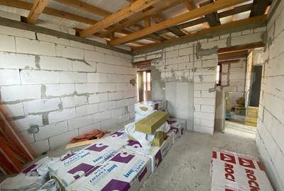 Casa de vanzare 4 camere in suprafata utila de 80 mp - 5