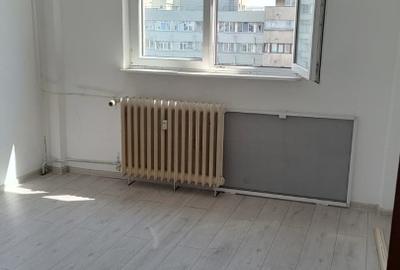 Pantelimon - Fundeni nr. 1,  Apart. 2 Camere, 37mp. et. 10,  Stradal, Decomandat - 2