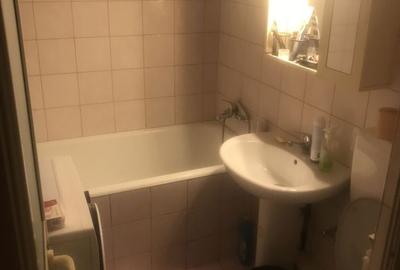 Apartament cu 3 camere decomandat în Valea Ialomiței - 2