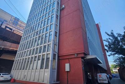 Spațiu comercial, de 9,500 mp, în Central - 1