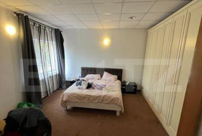 Apartament de 3 camere, 100mp, zona UMF - 4