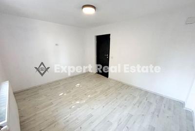 Casă cu 4 camere cu Teren 1000 Mp în Ultracentral - 2