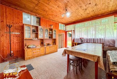 Casă cu 4 camere cu Teren 1660 Mp în Brețcu - 14