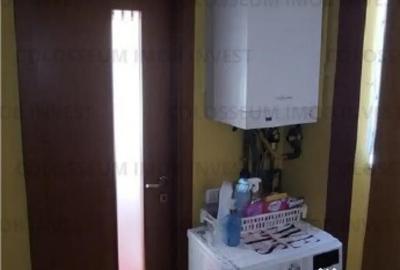 Apartament cu 3 camere decomandat, mobilat în Calea București