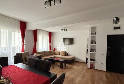Apartament de vanzare 3 camere strada Rozelor - 1