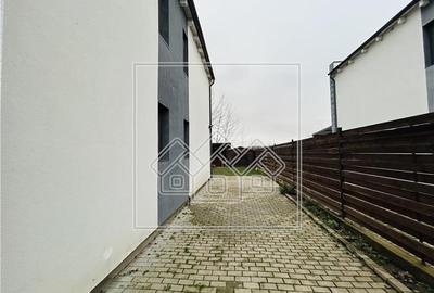 Duplex cu 3 camere cu Canalizare în Turnișor - 17