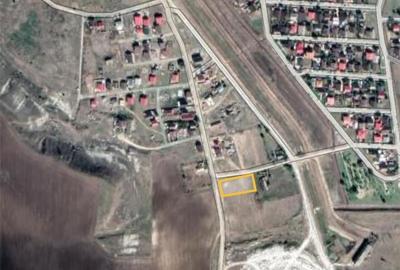 Teren de 2000 mp, în Valu lui Traian - 3