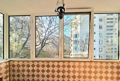 Proprietar,apartament 3 camere modern,renovat,mobila noua,Tineretului - 13