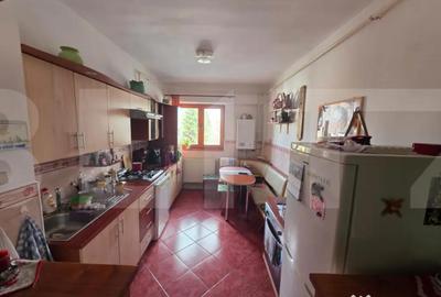 Apartament cu 2 camere decomandat în Central - 4