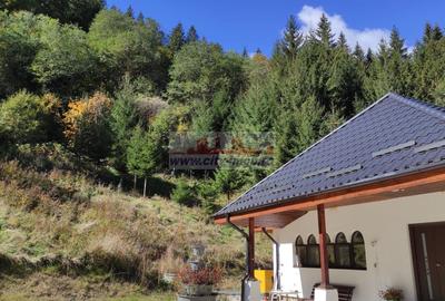 Casă individuală cu 5 camere cu Canalizare în Sătic - 2