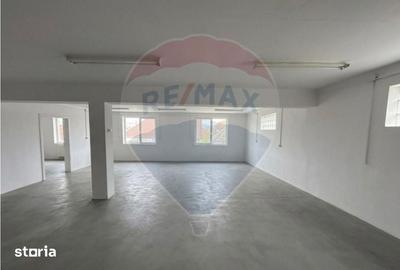 Spațiu comercial, de 160 mp, în Lazaret - 11