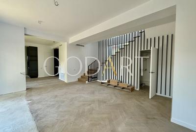 Casă cu 5 camere cu Canalizare în Iancu Nicolae - 1