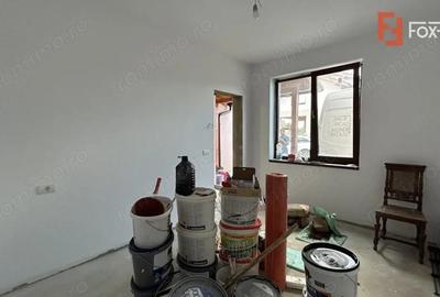 Casă cu 4 camere cu Teren 200 Mp în Sânandrei