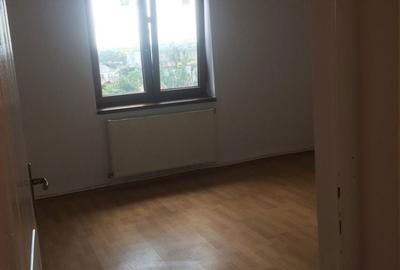 Casă cu 3 camere cu Teren 300 Mp în Central - 3