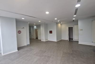 Spatiu comercial, 143mp, Calea Bucuresti, zona McDonald"s - 2