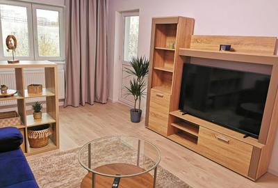 Apartament cu 3 camere decomandat în Gorjului