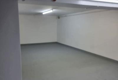 Spatiu comercial - 3