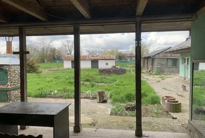 Casă cu 5 camere cu Teren 2100 Mp în Scorțaru Vechi - 2