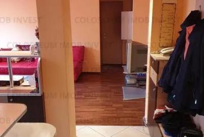 Apartament cu 3 camere semidecomandat în Griviței - 1
