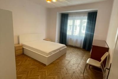 UNIVERSITATE, 3 camere deosebit, etaj 6, centrala proprie, 80 mp - 3
