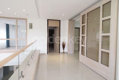 Duplex cu 7 camere cu Canalizare în Pipera - 13