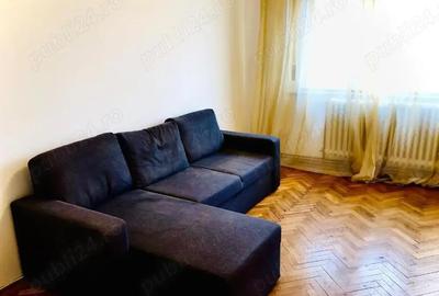Apartament cu 4 camere decomandat în P-ța Unirii - 1