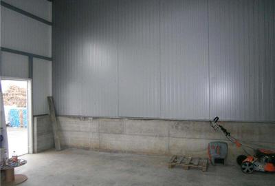 Spațiu comercial, de 400 mp, în Central - 3