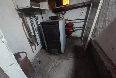 Casa cu teren, aproape de centrul balneo-termal Vata Bai - 7
