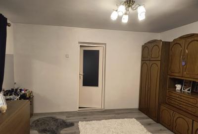 1200mp teren cu casa in Botosani - 9