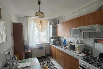 Apartament cu 2 camere decomandat în Central - 1