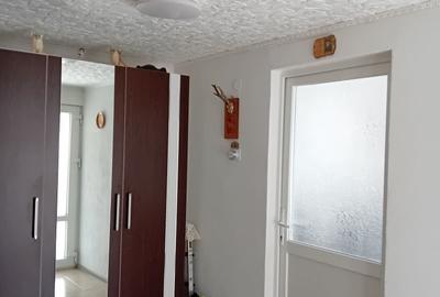 Casă cu 2 camere în Iscroni